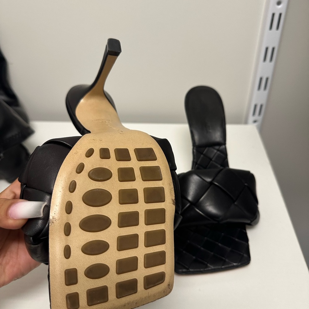 Bottega Veneta Lido heels